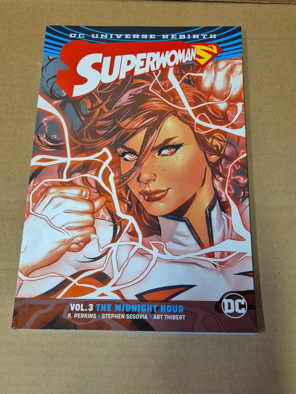 DC Universe Rebirth Superwoman's Vol.3 The Midnight Hour